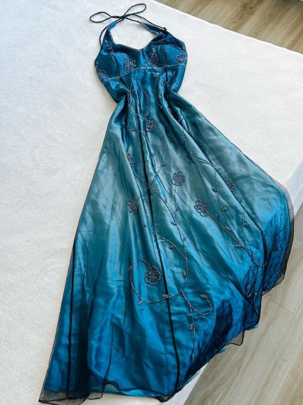 girlhomeshops-Blue Beaded Gradient Long Satin Formal Evening Gown. gh6110