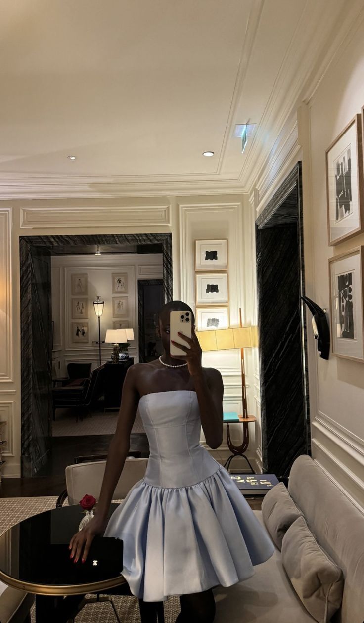 Robe de soirée courte en satin bleu clair à épaules dénudées et à volants, robe de cocktail, robe de bal, robe de soirée gh3262