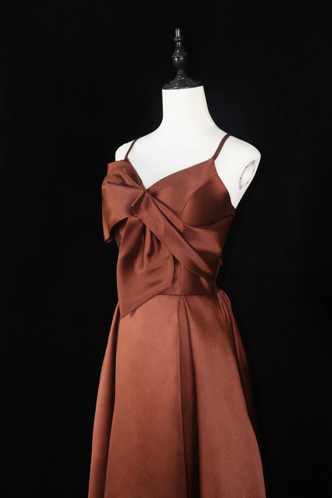 Blue/Brown/Red Spaghetti Strap Elegant Long Satin Ball Gown Evening Dress Party Dress gh4539