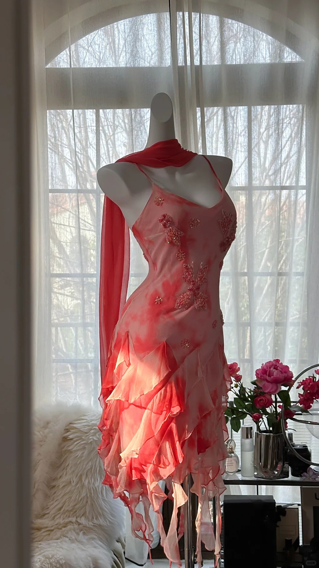Robe de soirée courte en mousseline de soie, rose, romantique, élégante, exquise, florale, dos nu, perlée, à volants, robe de bal, robe de soirée, robe de fête d'anniversaire, robe de bal gh4011