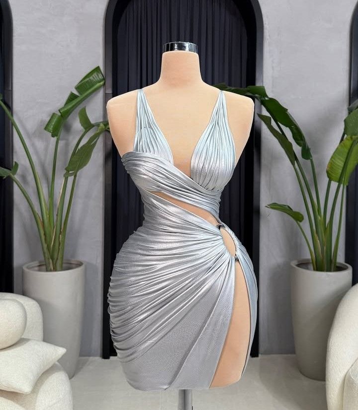 🔥 Discount: 5% off orders over $100-Silver Fashion V-neck Sexy Short Satin Party Dress gh4968