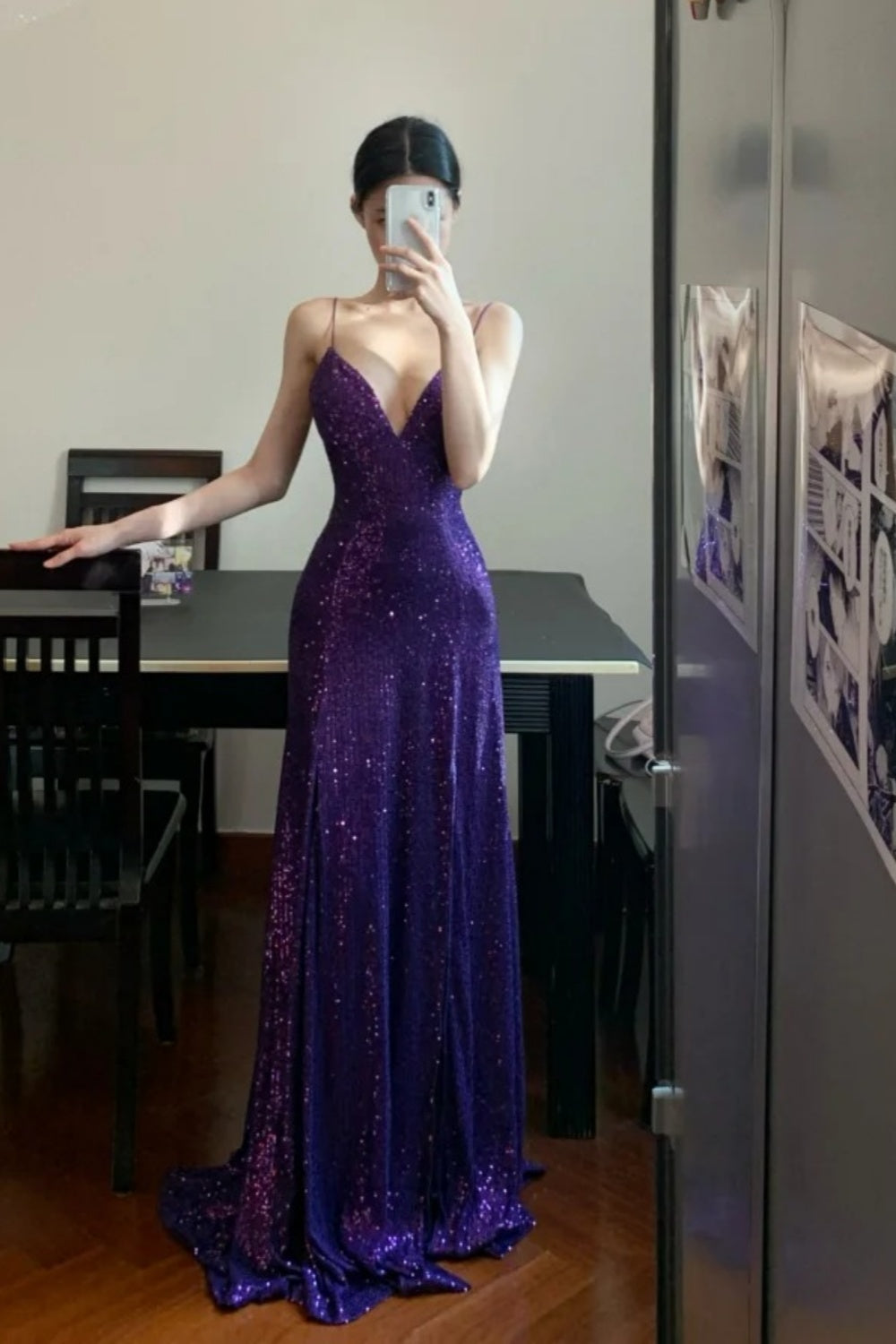 Robe de bal élégante et sexy à fines bretelles et sequins, col en V long, violette, modèle gh6627