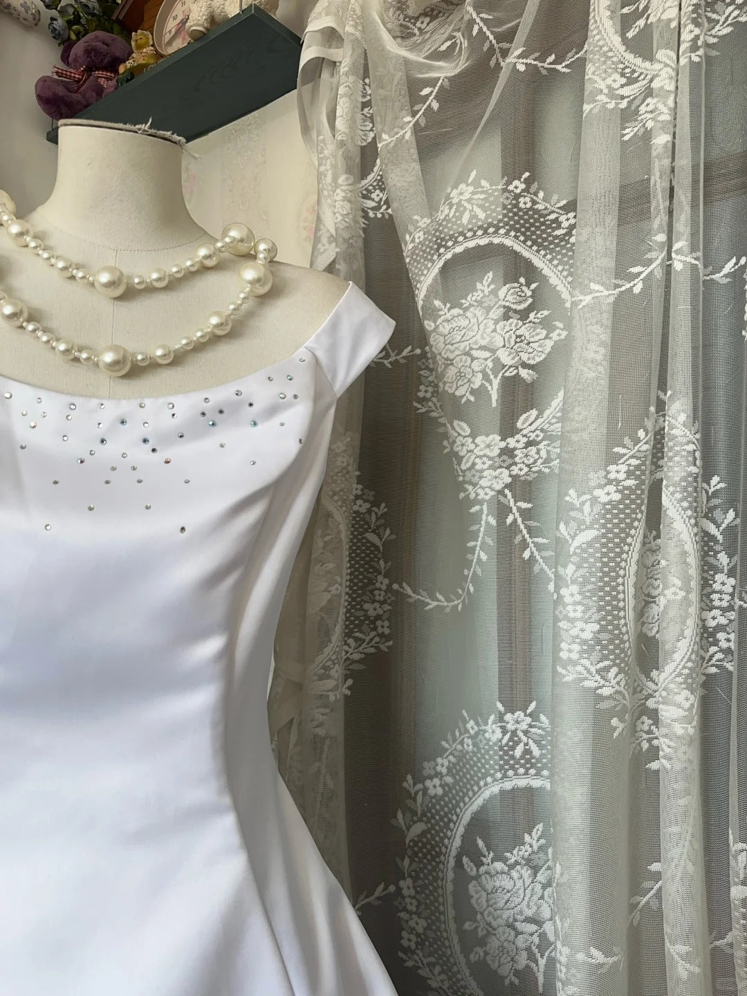 Girlhomeshops-A-line white simple fashion elegant long satin Prom dress evening dress party dress gh5190