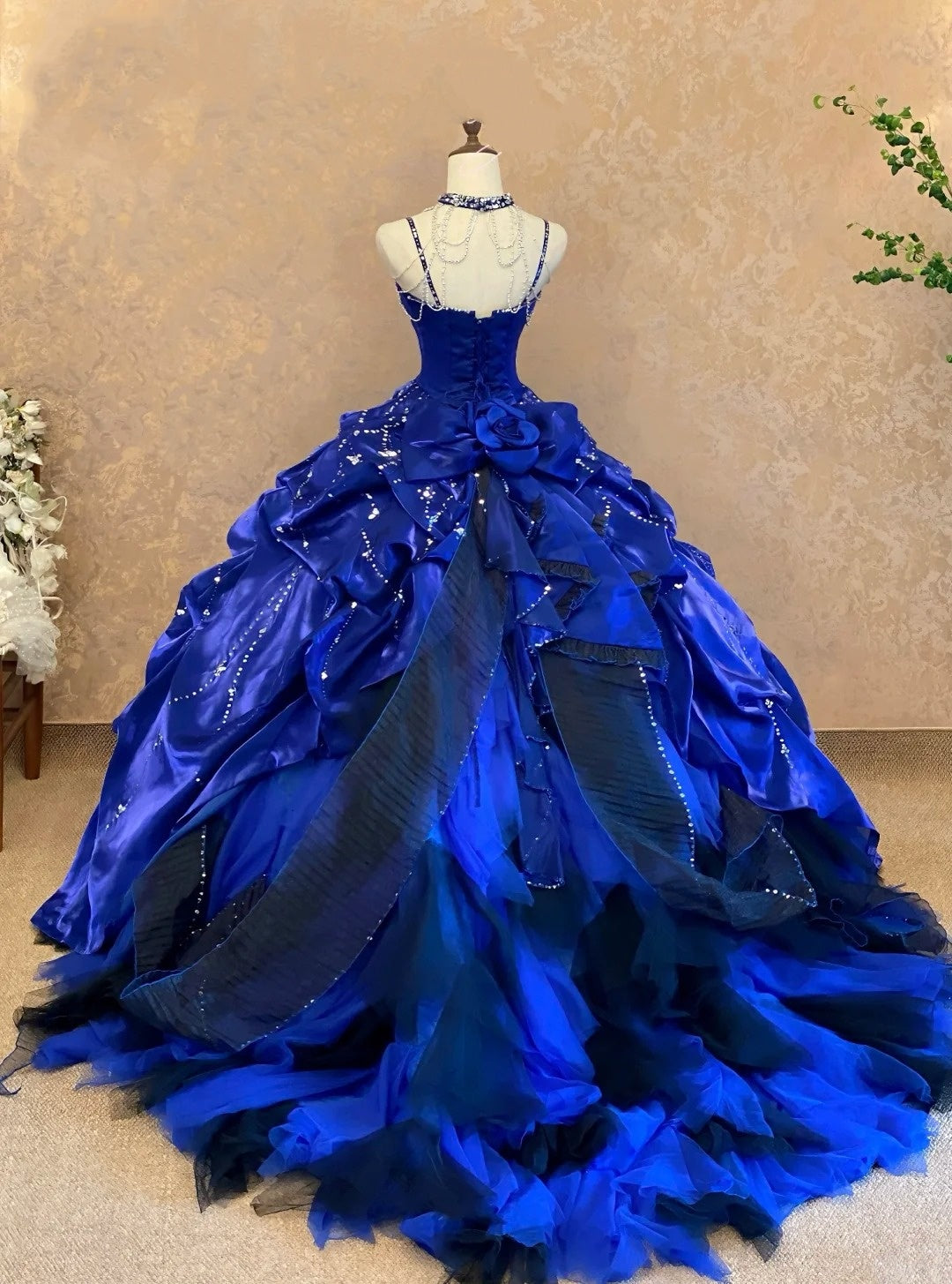 girlhomeshops-Royal Blue Gradient Satin Strapless Rhinestone-Embellished Floor-Length Court-Style Gown gh6367