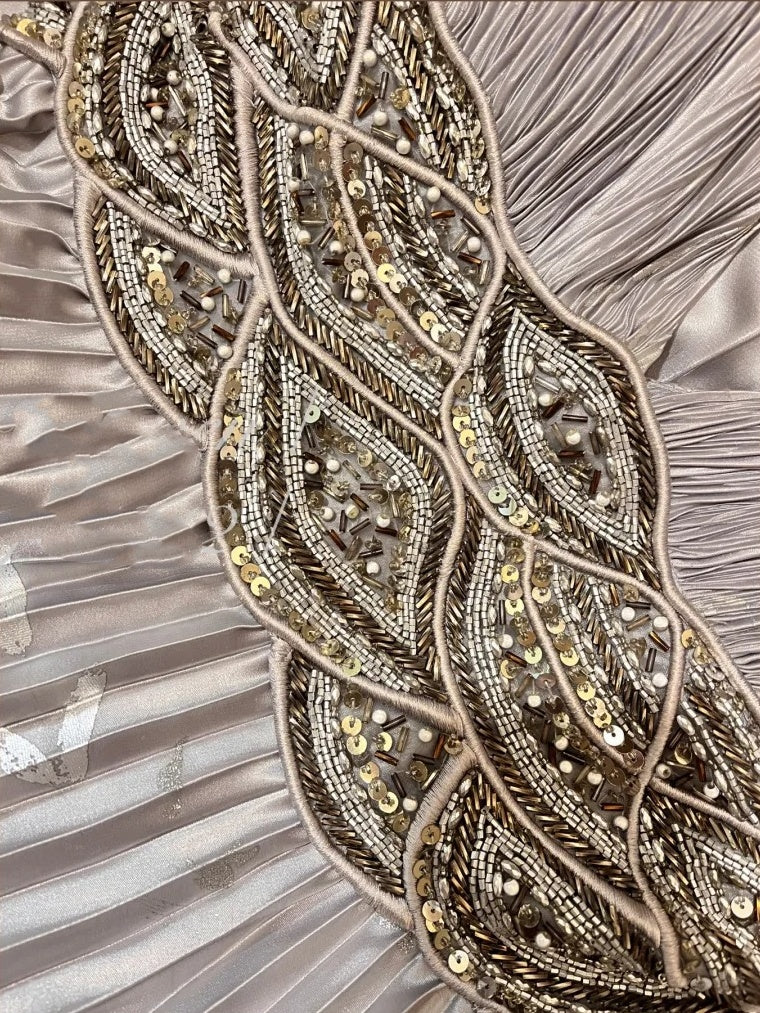 Robe de soirée longue en satin gris brillant, élégante, col en V, avec perles, gh4504