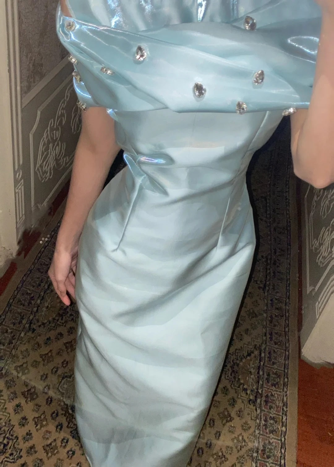 girlhomeshops-Light Blue Satin Diamond - Studded Gown, Elegant Lines Show Light Luxury Texture gh5900