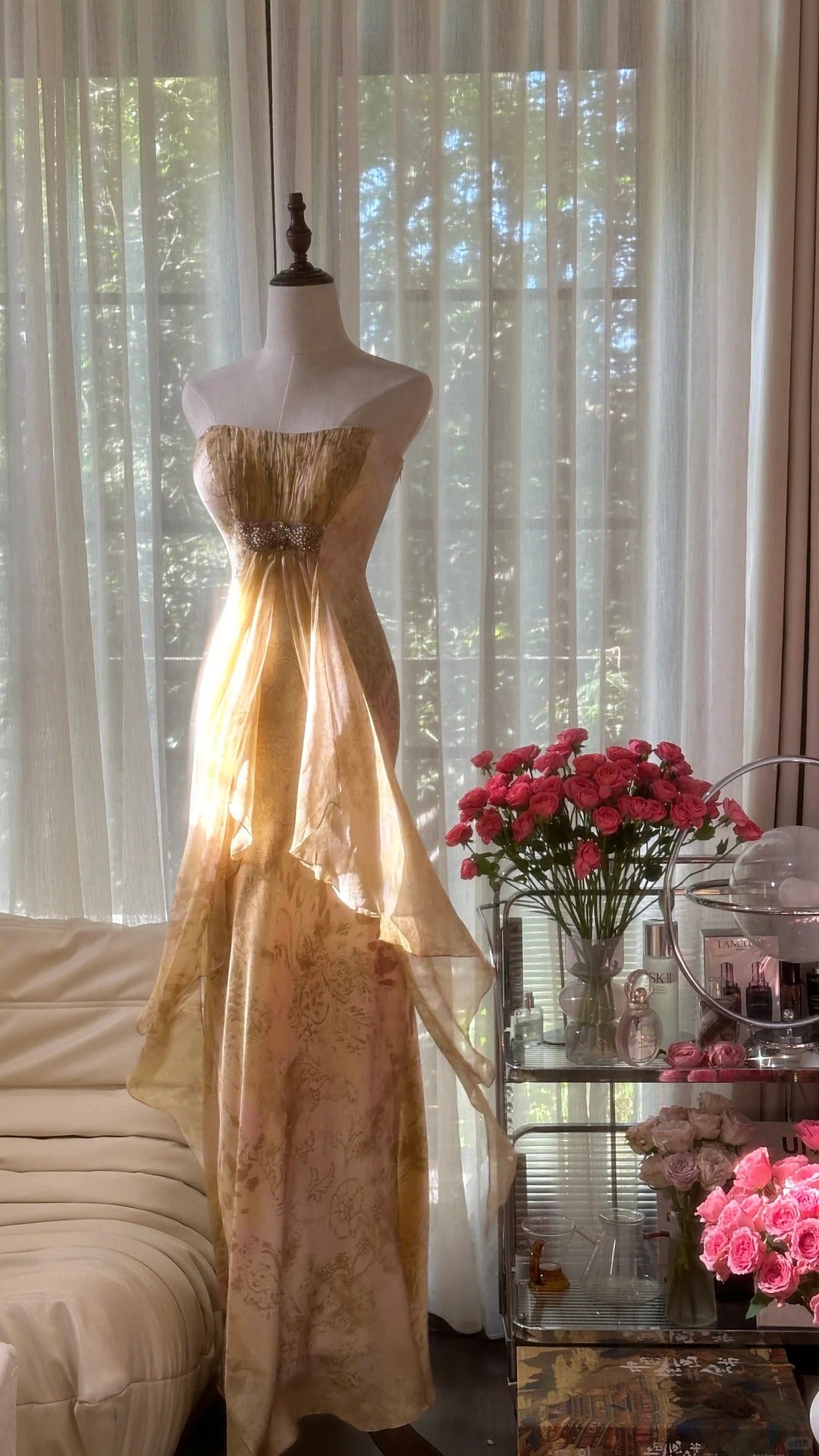 Robe de soirée longue en mousseline de soie, élégante et de couleur claire, idéale pour un anniversaire ou des fêtes (gh4065)