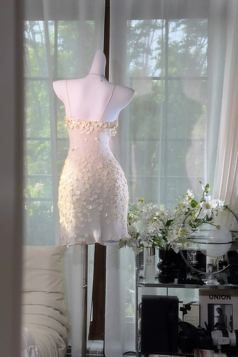 girlhomeshops-Cream Sequin Spaghetti-Strap Short Fairy-Style Date Gown (Winter Holiday Creative Outfit) gh6374