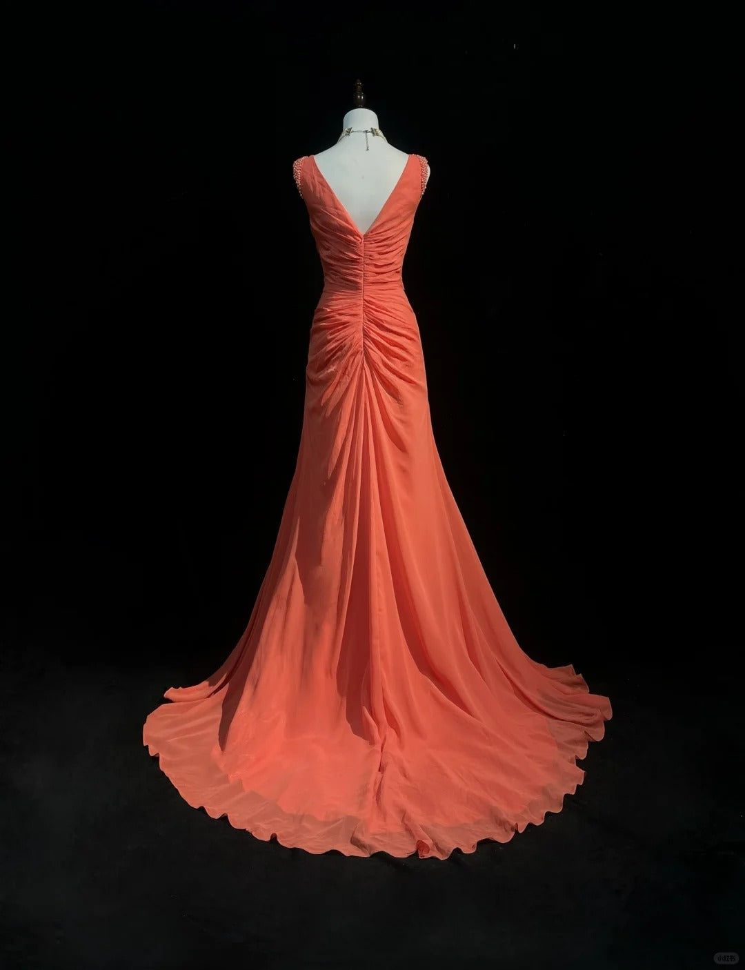 Robe de soirée longue en tulle et mousseline de soie, élégante et élégante, style rétro, col en V, perles exquises, longueur au sol, robe de bal, gh3872