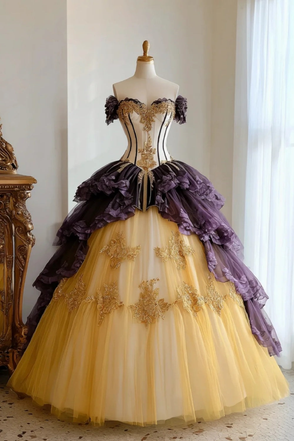 Vintage Court Long Ball Gown gh6709