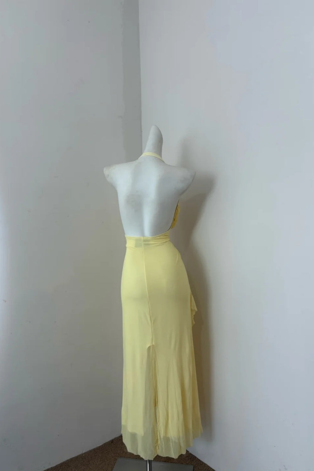 Girlhomeshops – Gelbes, modisches, langes Chiffon-Rüschen-Ballkleid mit Hosenträgern, gh5472