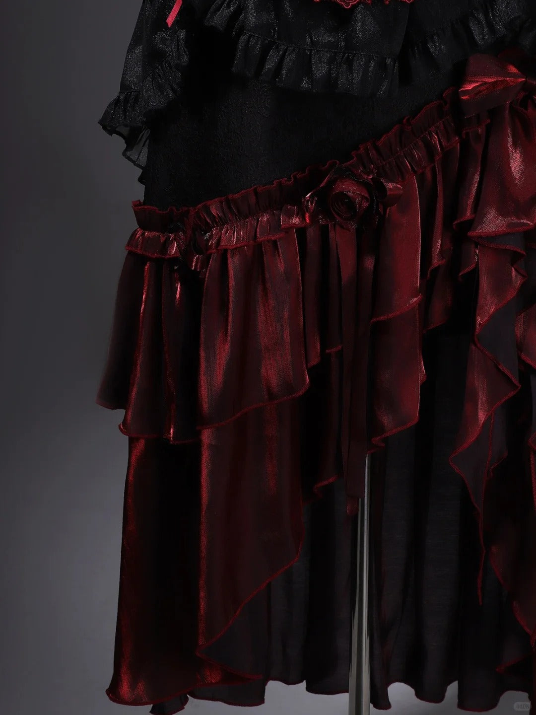 Girlhomeshops-Schwarz rot elegante lange Korsett Tüll Ballkleid Abendkleid gh5345