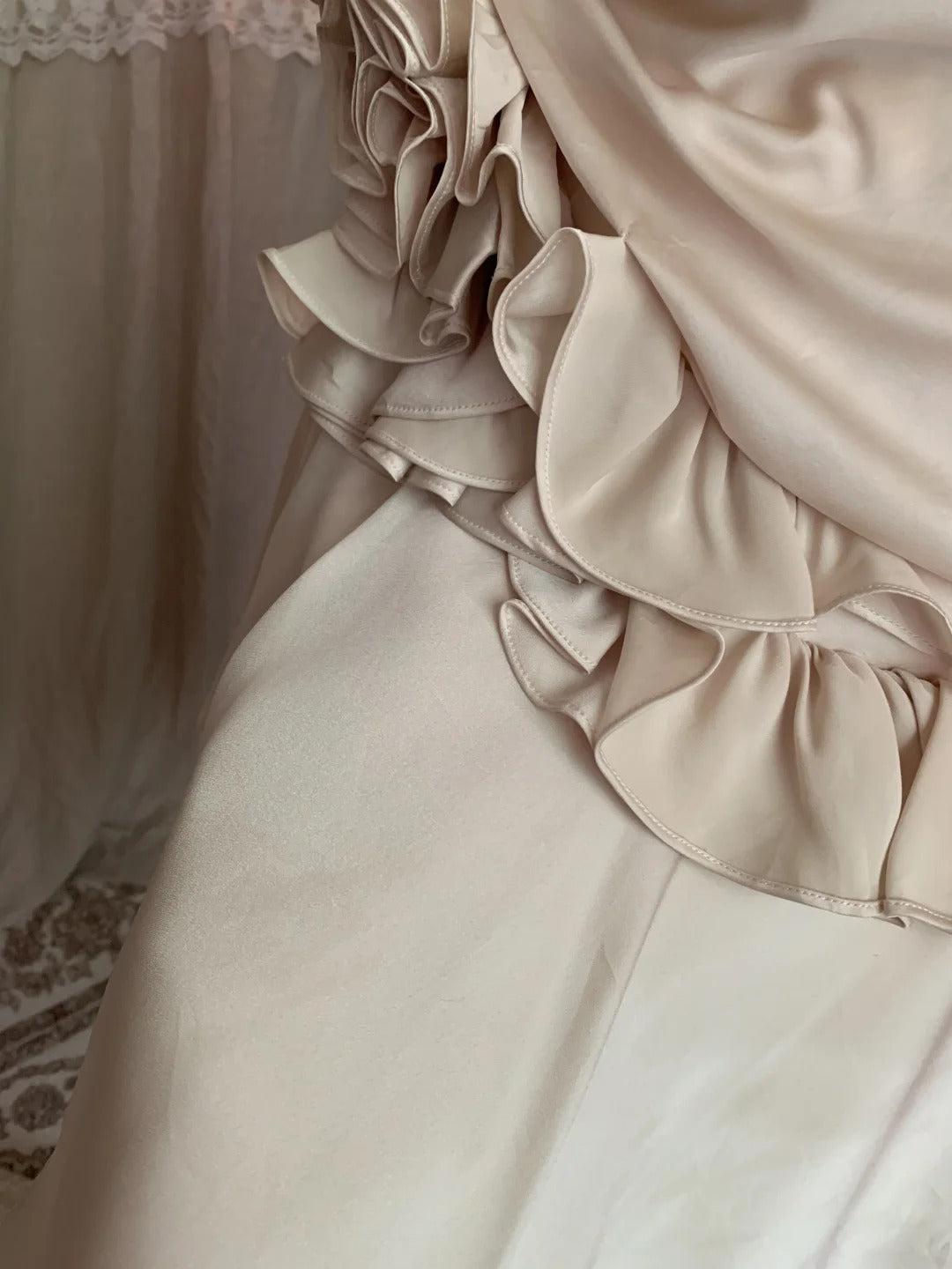 Stunning Champagne Sweet Cute Short Irregular Floral and Irregular Hem Chiffon Satin Homecoming Dress Evening Dress Birthday Party Dress Prom Dress Prom Dress gh3923