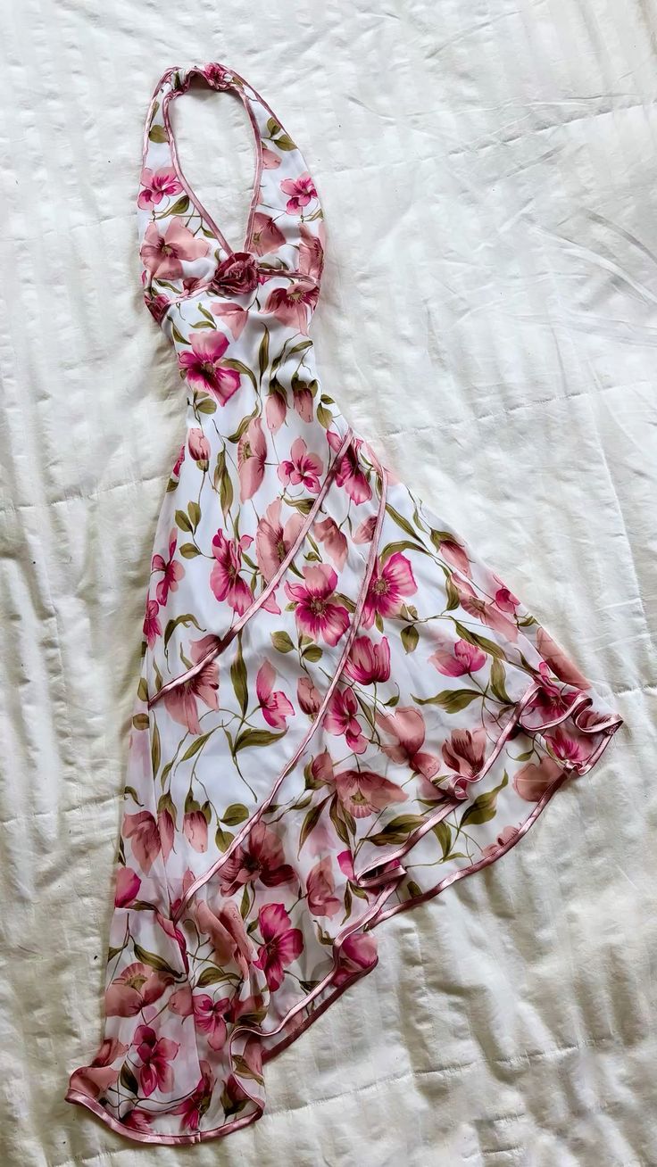 Robe longue asymétrique sans manches, dos nu, en mousseline blanche à imprimé floral rose : tissu en mousseline, bordure florale 3D, coupe trapèze rétro, robe de soirée légère et élégante gh6619