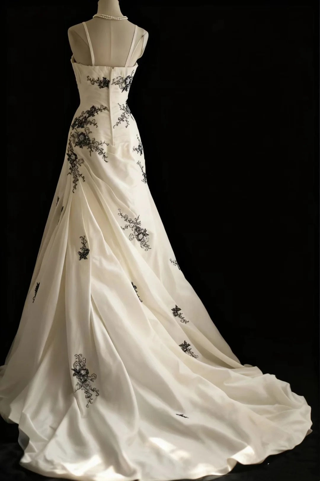 Girlhomeshops - Robe de mariée trapèze en tulle brodé blanc sans manches, robe de soirée rétro élégante, gh5829