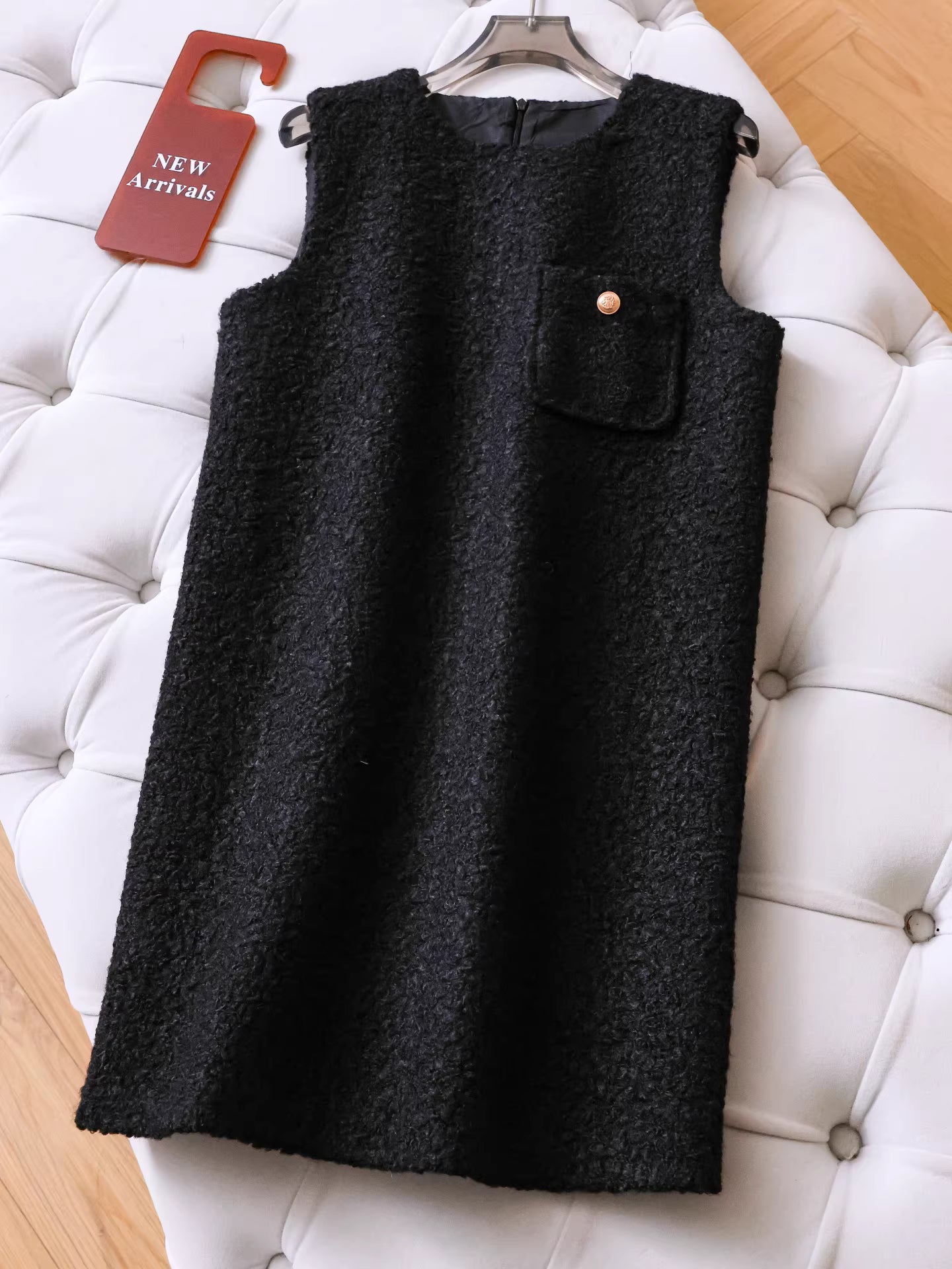 Solid color round neck sleeveless vest dress, petite and slimming wool straight skirt dress for women. 11303