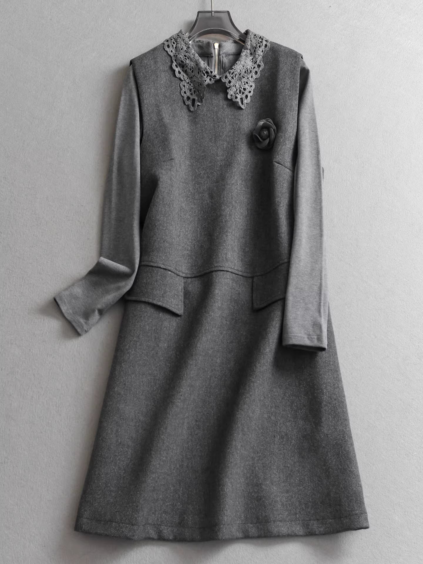 Hollowed-out lace patchwork collared pullover long-sleeved T-shirt vest dress two-piece women's dress set 11312