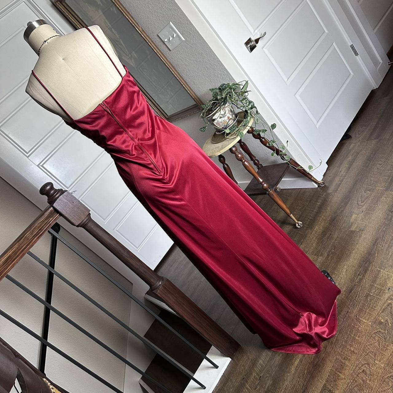 Red Retro Fashion Elegant Exquisite Rhinestone Long Slim Fit Ruffled Spaghetti Straps Ball Gown Evening Gown Party Dress Prom Gown gh3679