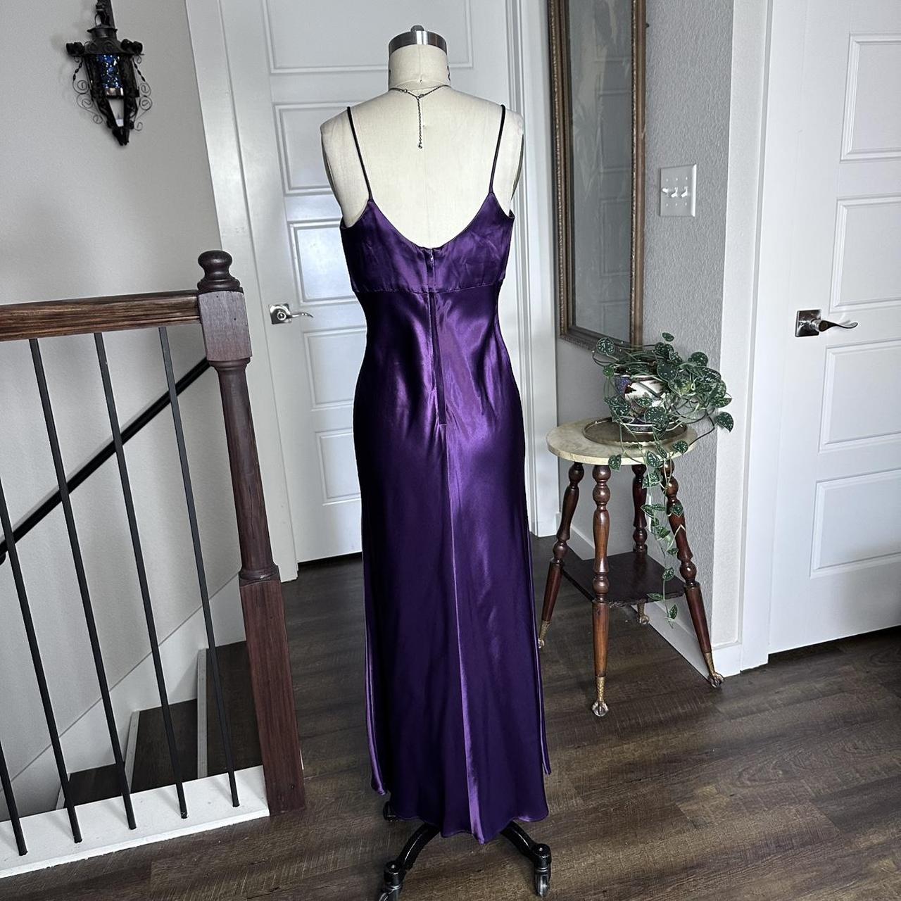 Robe de soirée longue en satin violet foncé, élégante et délicate, à perles, style vintage, robe de bal, robe de fête d'anniversaire, robe de remise de diplôme, gh3913