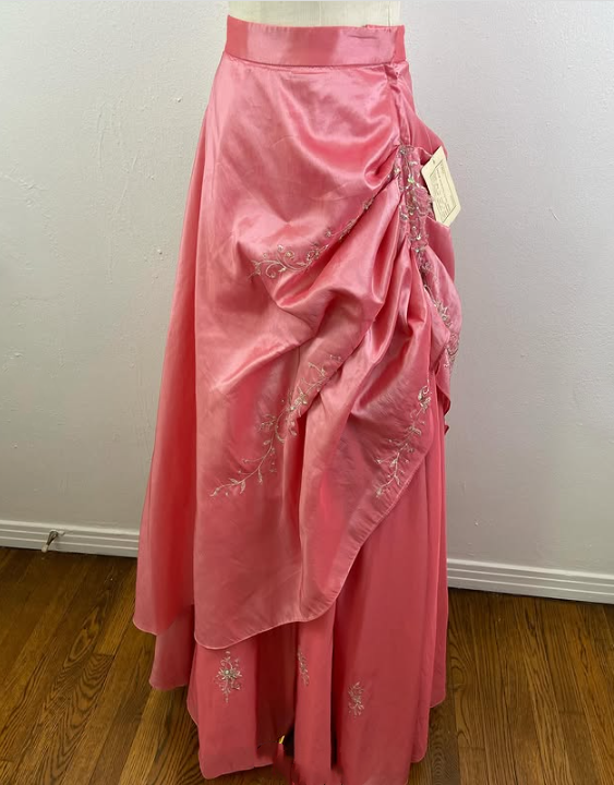 Robe de soirée longue en satin rose, magnifique, scintillante, exquise et délicate, avec perles, gh3584