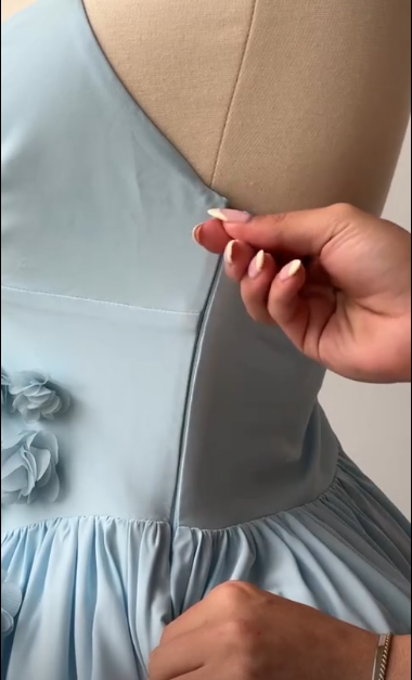 girlhomeshops-Blue Short Floral Satin Spaghetti Strap Homecoming Dress gh5779