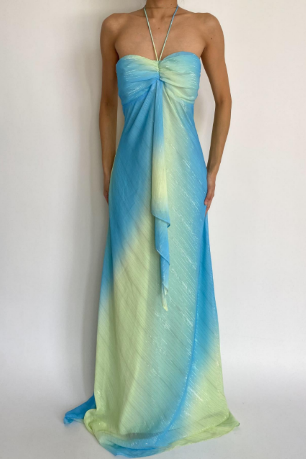girlhomeshops-Blue-Green Gradient Lurex Halter Sleeveless Train Gown, Resort-Style Ruffle & Flowy Elegant Dress gh6346