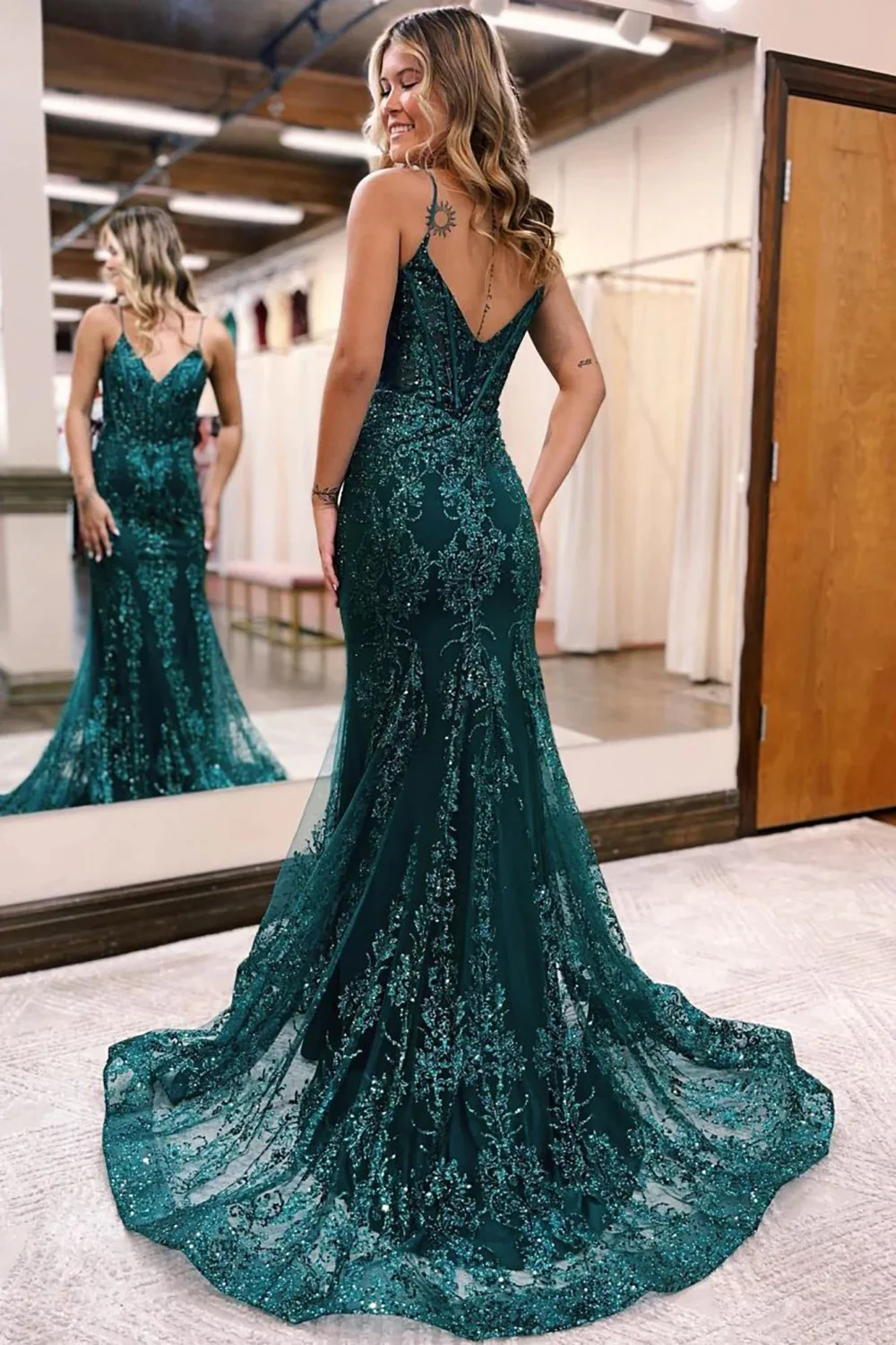 Robe de bal longue à paillettes vert foncé style sirène gh2710