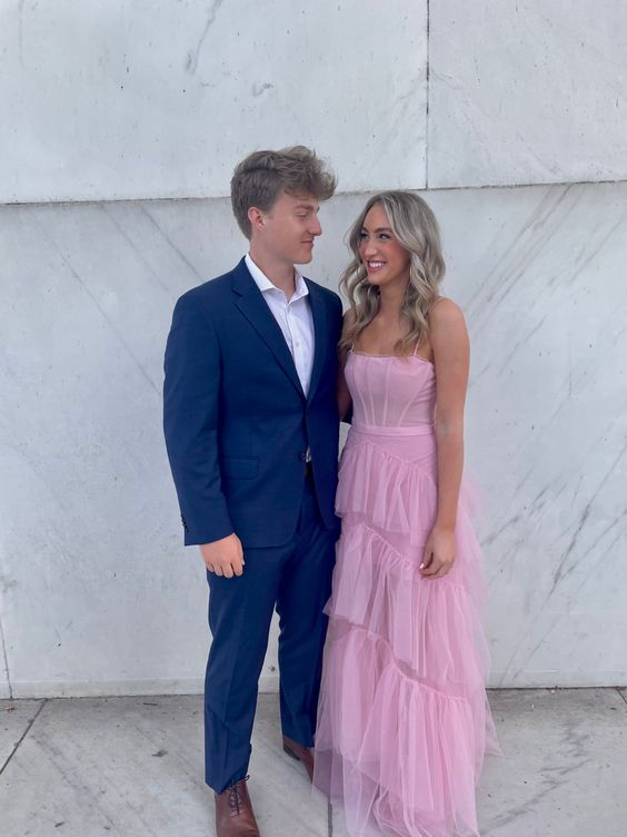 A-Linien-Ballkleid aus rosa Tüll mit Spaghettiträgern gh2842