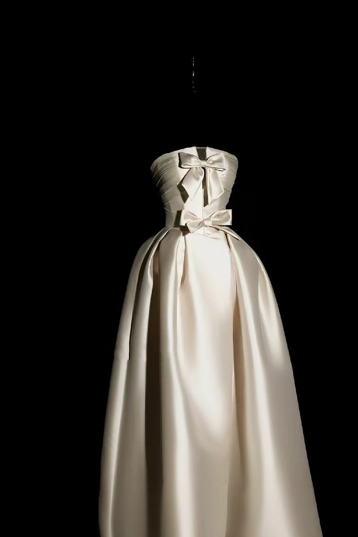 Girlhomeshops - Robe de mariée longue en satin blanc ivoire avec nœud, robe de bal gh5389