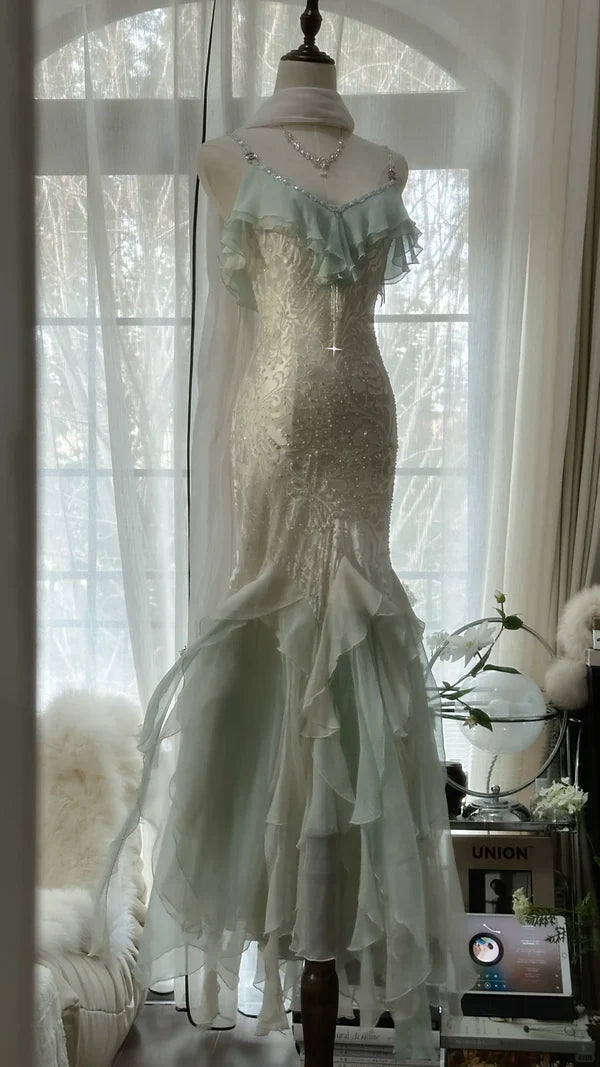 Robe de soirée sirène longue et fine en tulle et dentelle, magnifique robe de bal, charmante, à bretelles spaghetti, perles et volants, verte et blanche, gh3617a