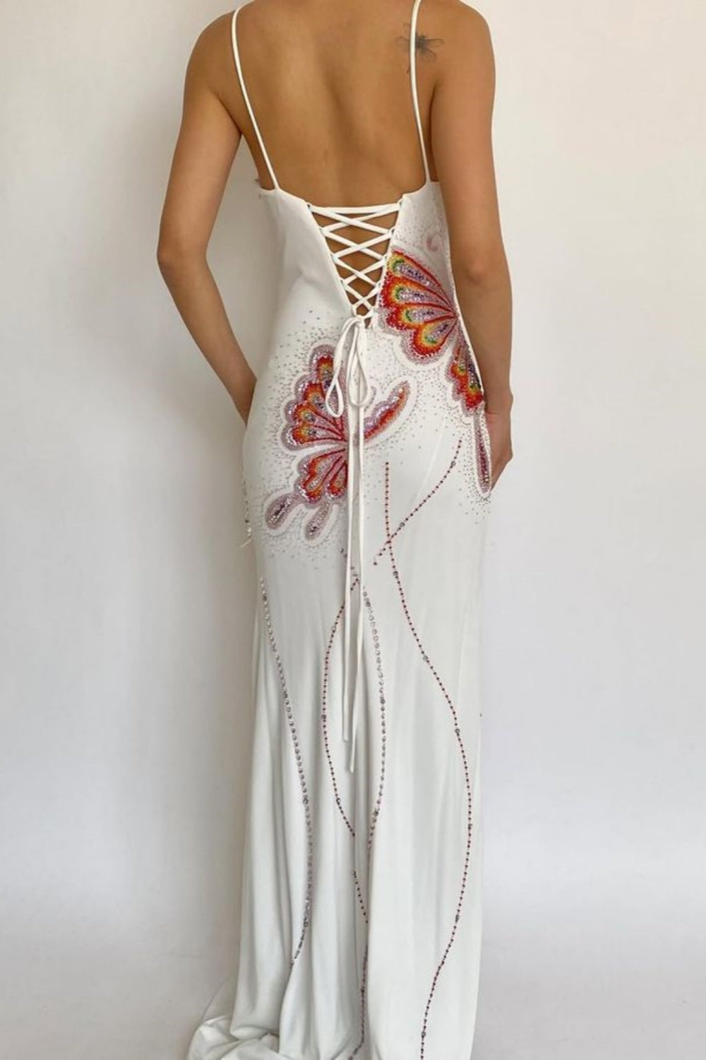 girlhomeshops - Robe de soirée longue et élégante en mousseline avec papillons gh6108