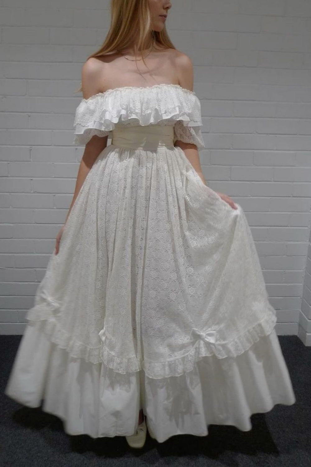 Girlhomeshops - Robe à épaules dénudées, robe de mariée blanche simple et exquise en tulle et dentelle, longue, asymétrique, tendance, gh5838