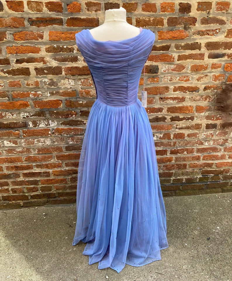 Robe de soirée longue en tulle violet brillant vintage élégante et exquise avec perles gh3412
