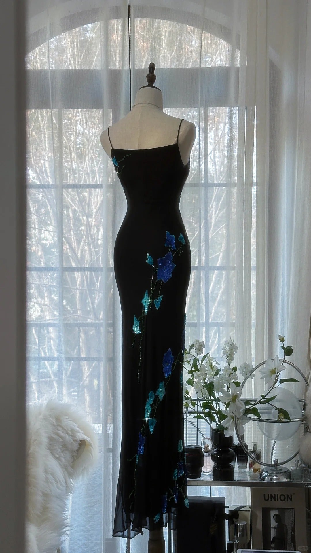 Black Romantic Elegant Delicate Blue Floral Beaded Long Chiffon Ball Gown Evening Gown Birthday Vacation Wedding Guest Party Dress Prom Gown gh4010