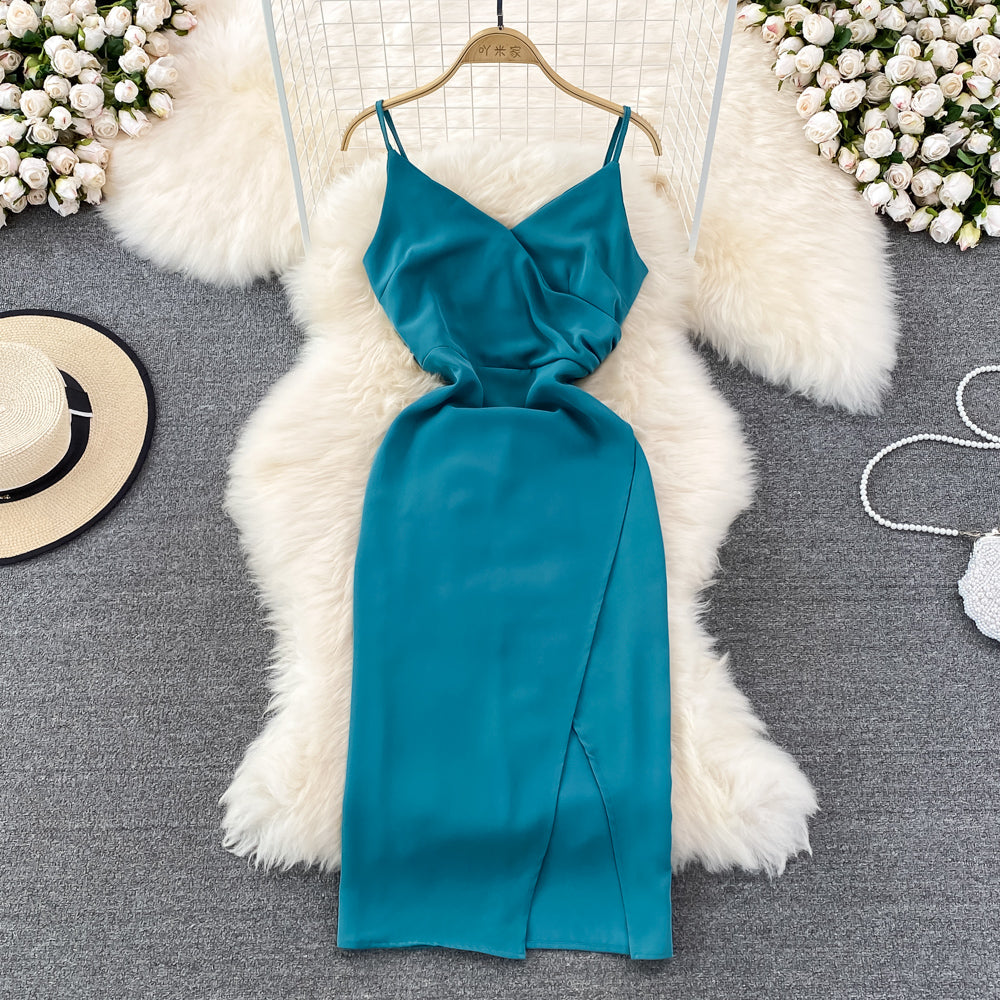 Slim and slim pleated sleeveless V-neck open hip dress 11194