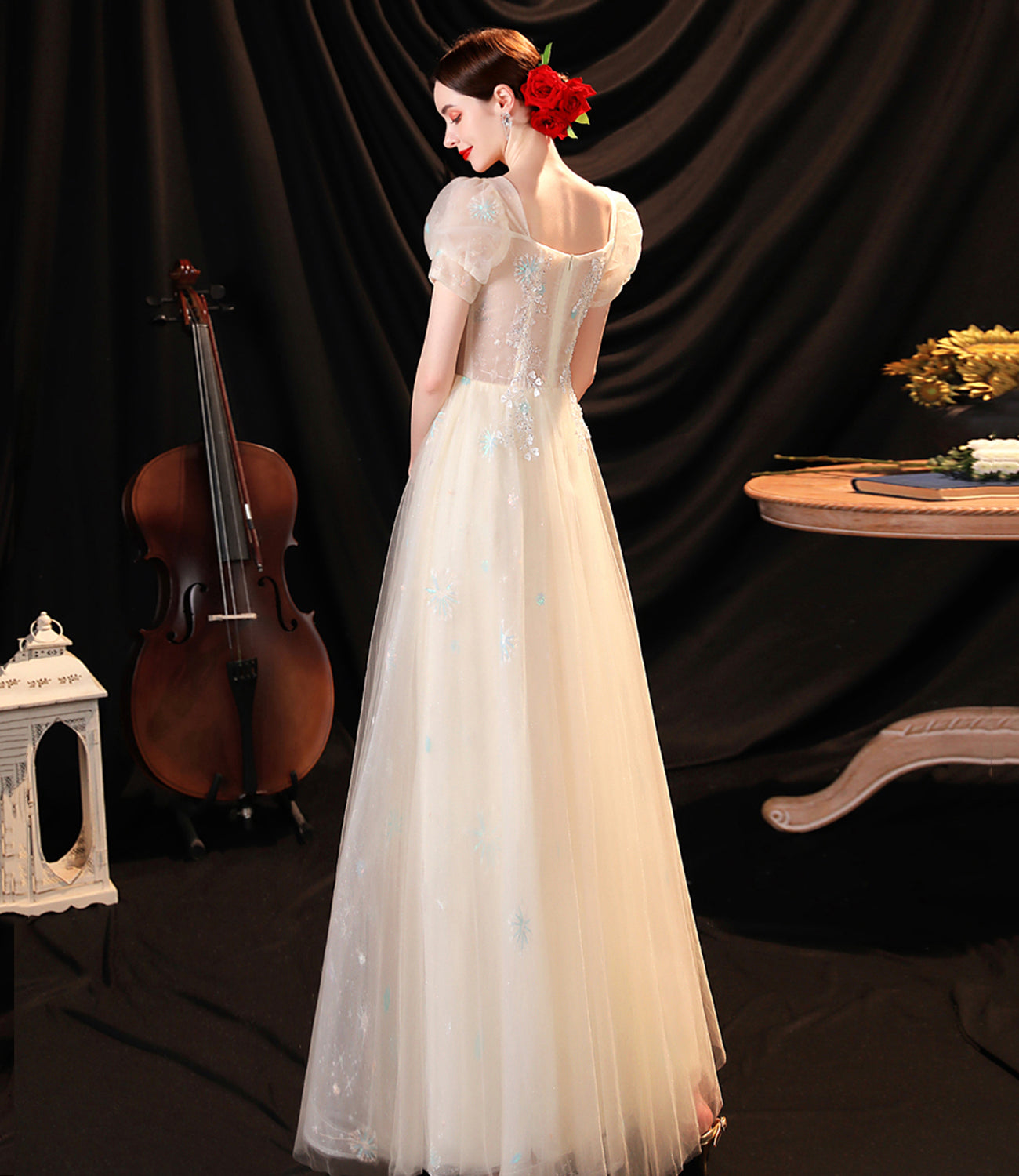 Robe de soirée longue en tulle à paillettes champagne 10536