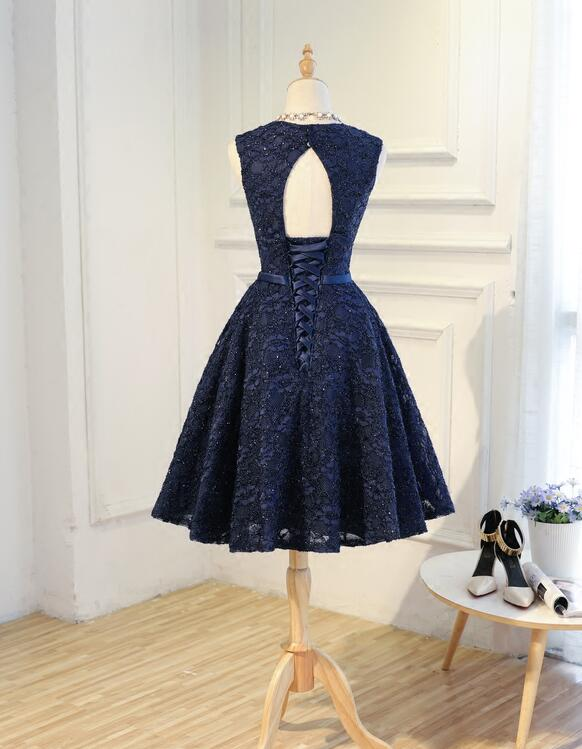 Robe de demoiselle d'honneur vintage en dentelle bleu marine, longueur genou, charmante robe de soirée en dentelle gh491