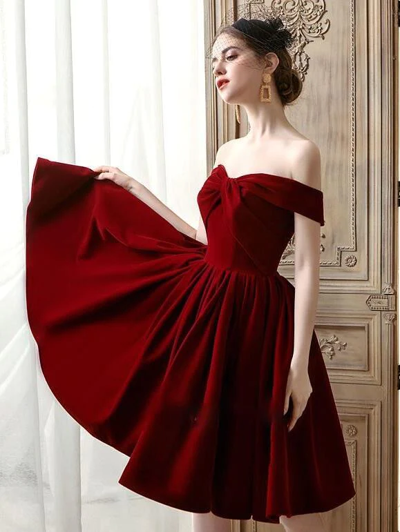 Lovely Sweetheart Wine Red Velvet Short Party Dress, Dark Red Velvet Prom Dress Homecoming Dress gh98