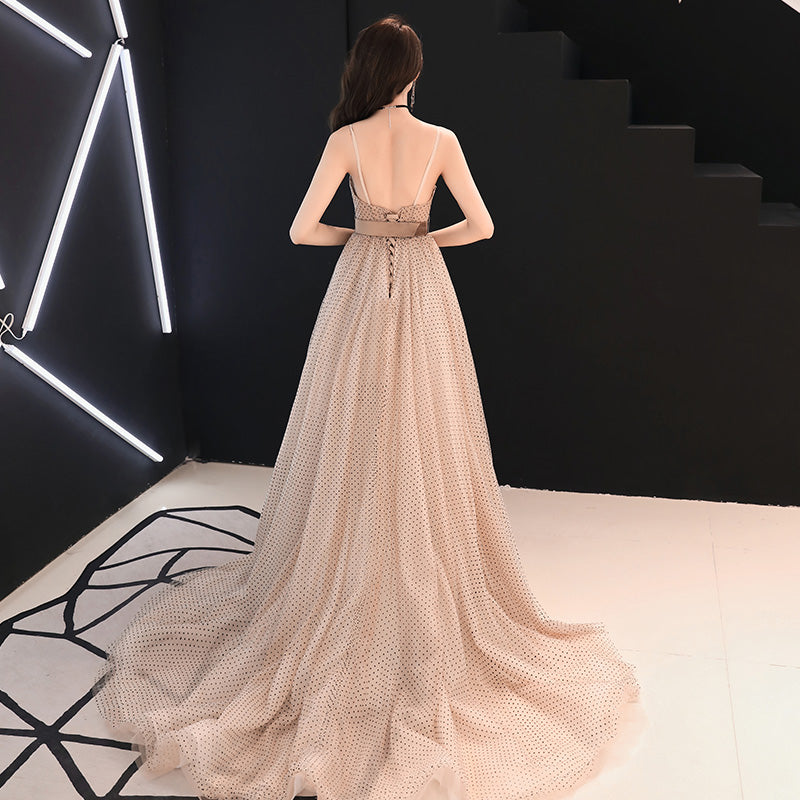 Robe de soirée longue en tulle à col en V élégante 7908
