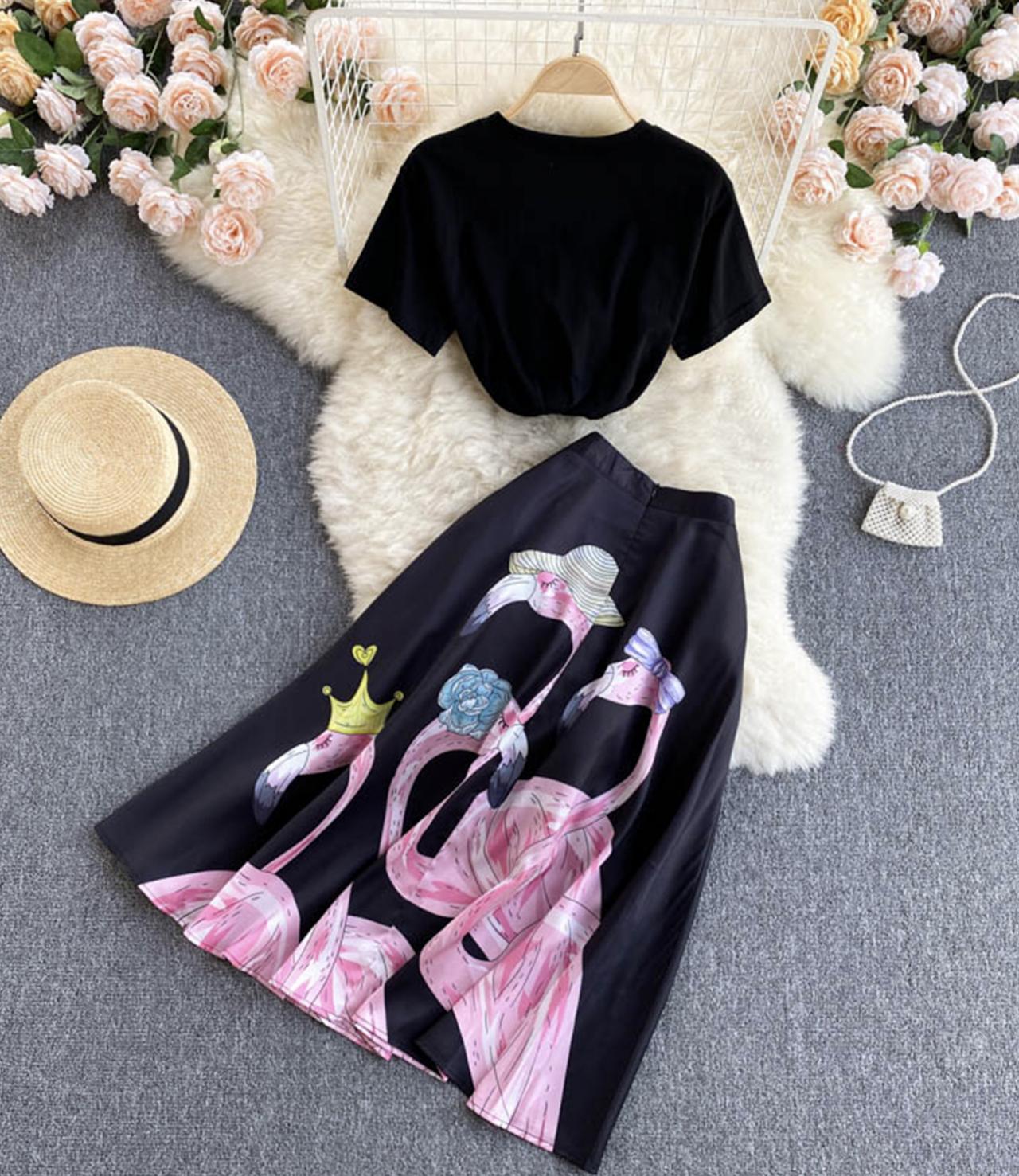 Robe noire deux pièces coupe A 666