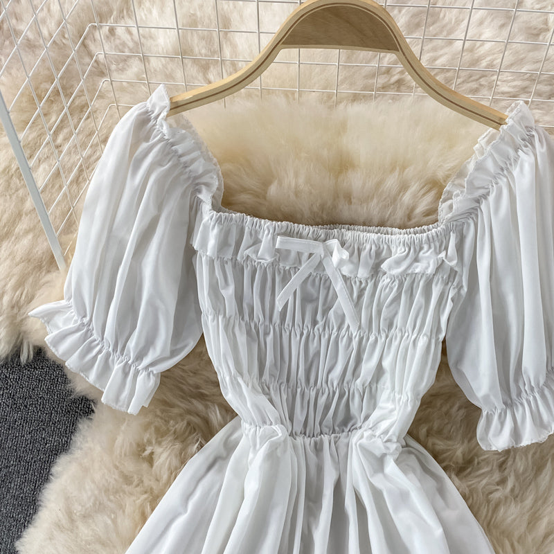 Süßes Kleid in A-Linie mit Puffärmeln 610