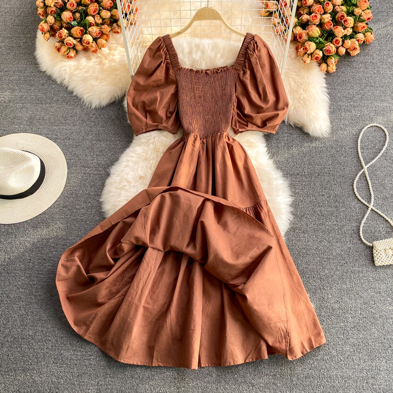 Robe courte mignonne à la mode 586