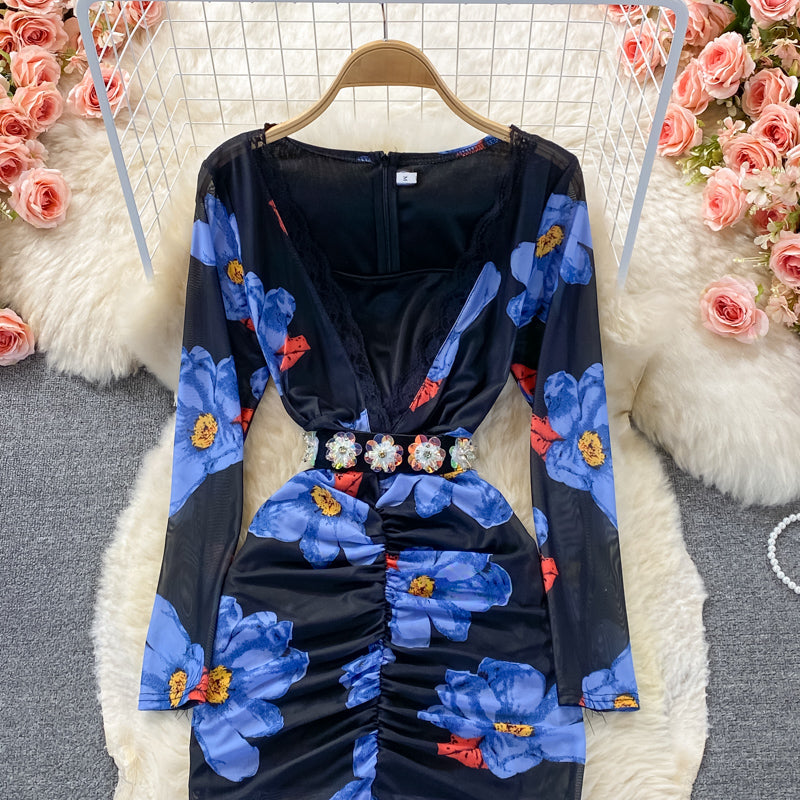 Sexy V-Ausschnitt bedrucktes, elastisches, schmales Hüftwickelkleid 3248