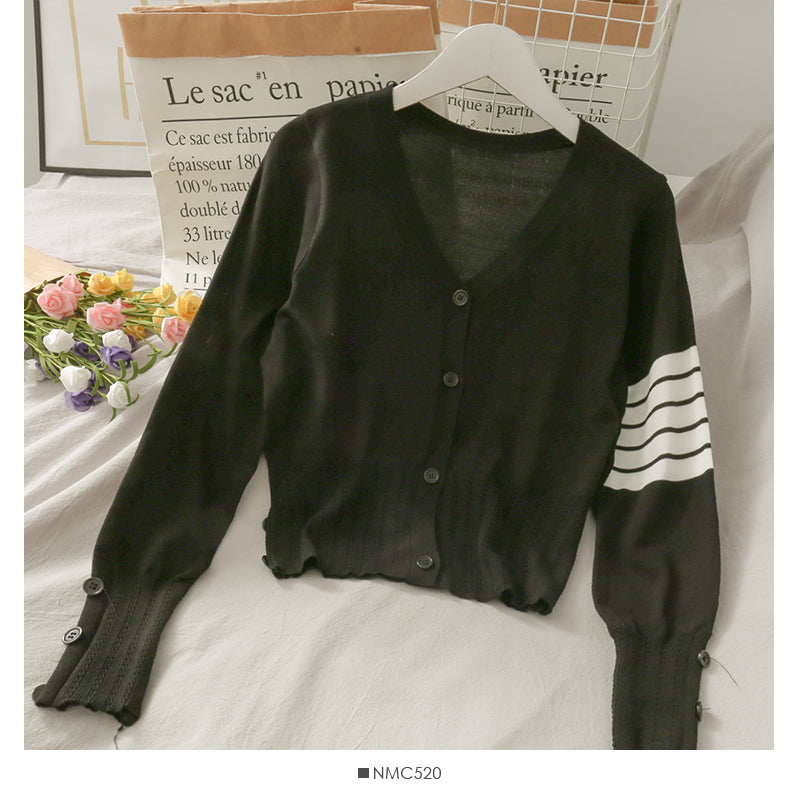 Korean Vintage V-neck single breasted long sleeved sweater for women 1782