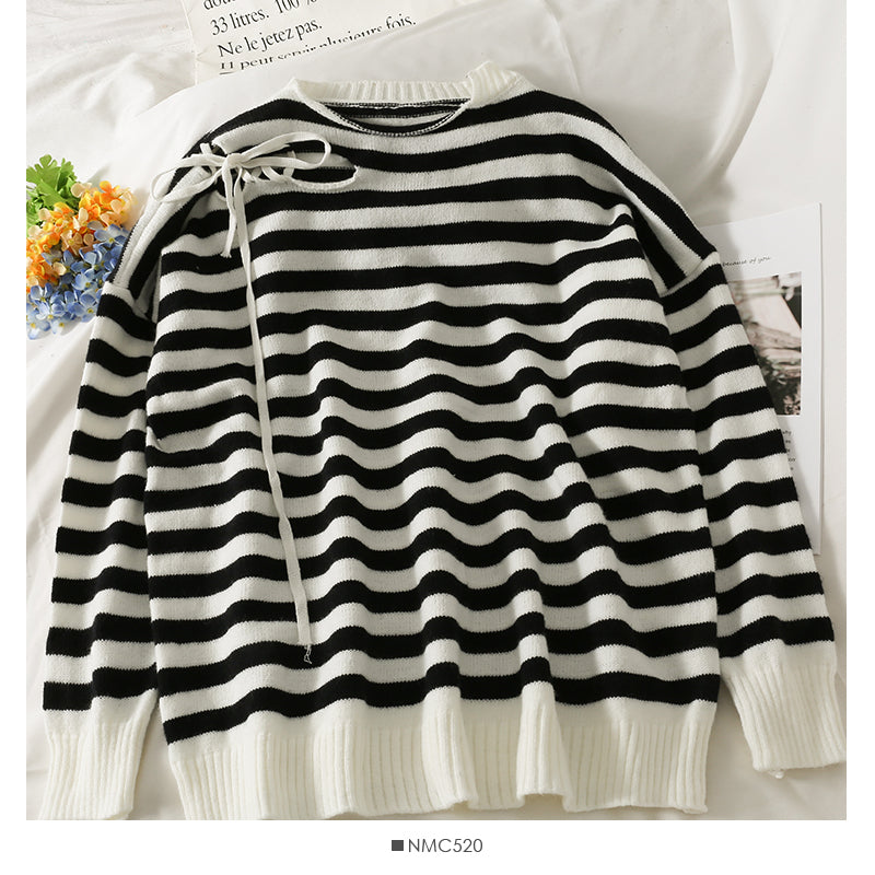 Haut à col ras du cou ample et fin avec nœud papillon et rayures 1941