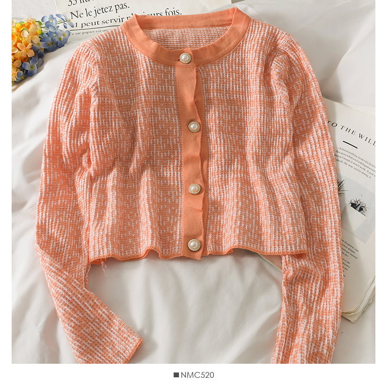 Korean Vintage round neck pearl single breasted plaid sweater 2030