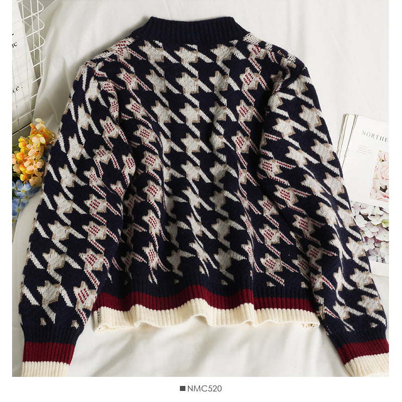 Pull à simple boutonnage assorti de couleur à carreaux mille oiseaux de style rétro de Hong Kong pour femme 2056