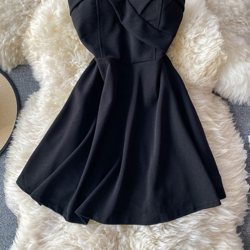 Robe à bretelles coupe basse sans bretelles, jupe trapèze 2928