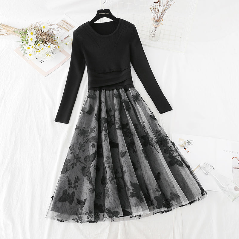 Red dress mesh embroidery stitching knit slim bottomed skirt 2169