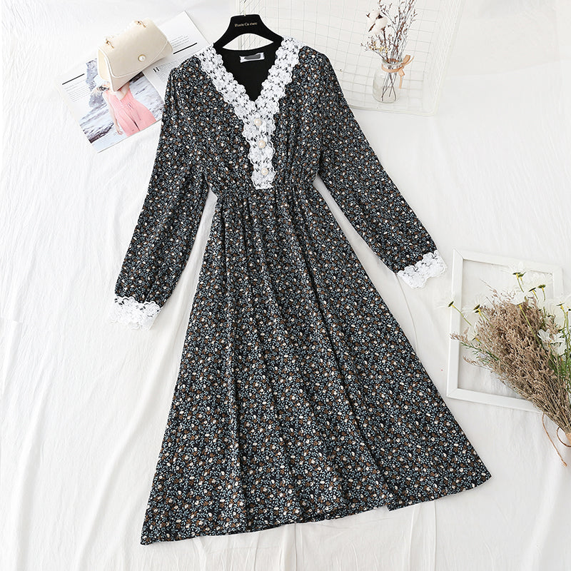 New style, light mature style, thin skirt, stitched lace bottomed skirt 2413